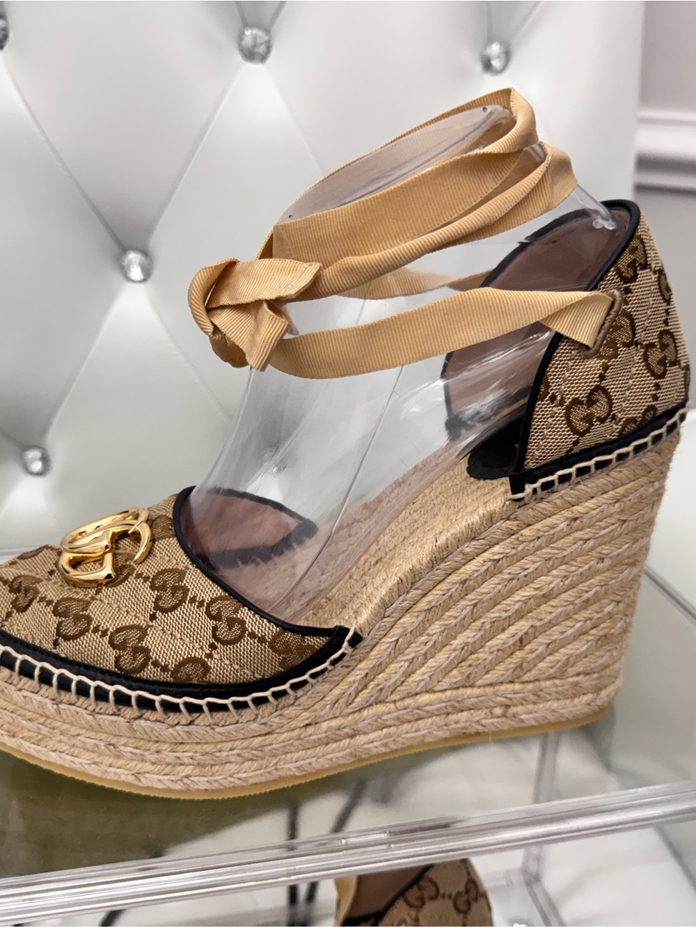 Gucci Beige Brown GG Canvas Espadrille Wedge w/ Gold GG emblem - Size 40 / US 9